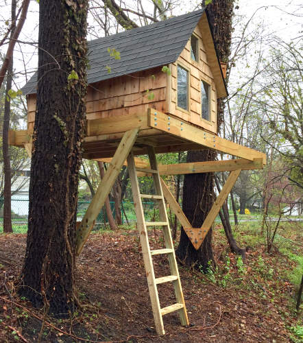 Alpino treehouse design